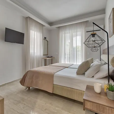 Sofia - Yiota Studios & Apartments Τσιλιβί Εξωτερικό φωτογραφία