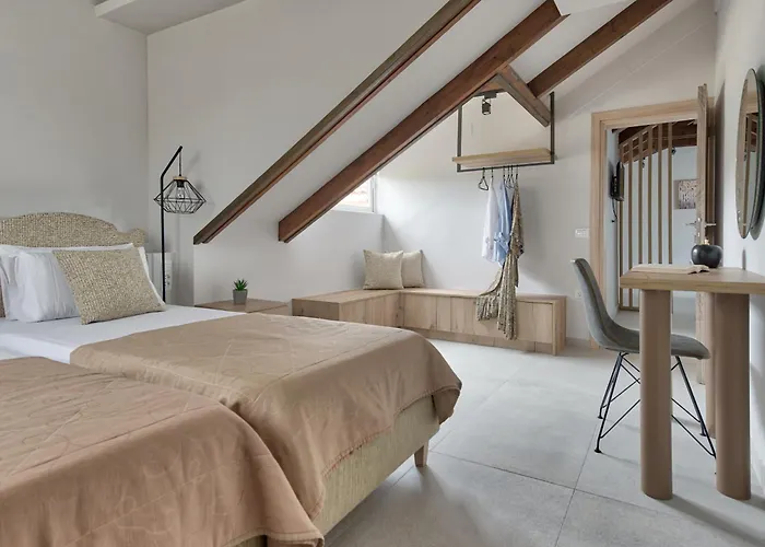 Sofia - Yiota Studios & Apartments
